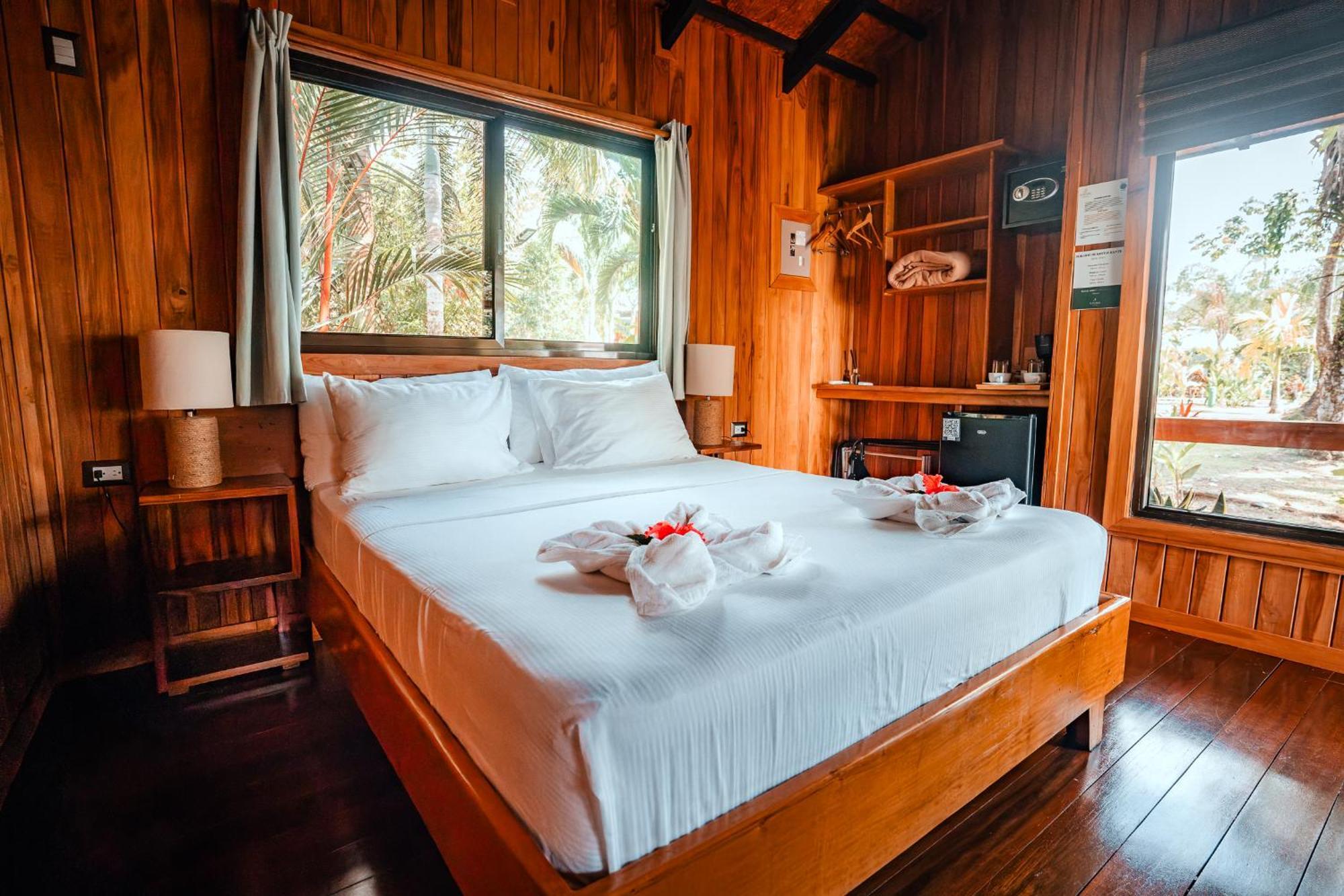 Natural Drake Bay Hotel Boutique الغرفة الصورة